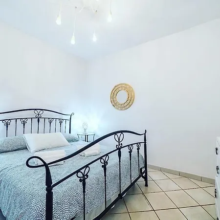 Apartment Sunshine House - Con Ampi Spazi, Piscina E Comfort Moderni *